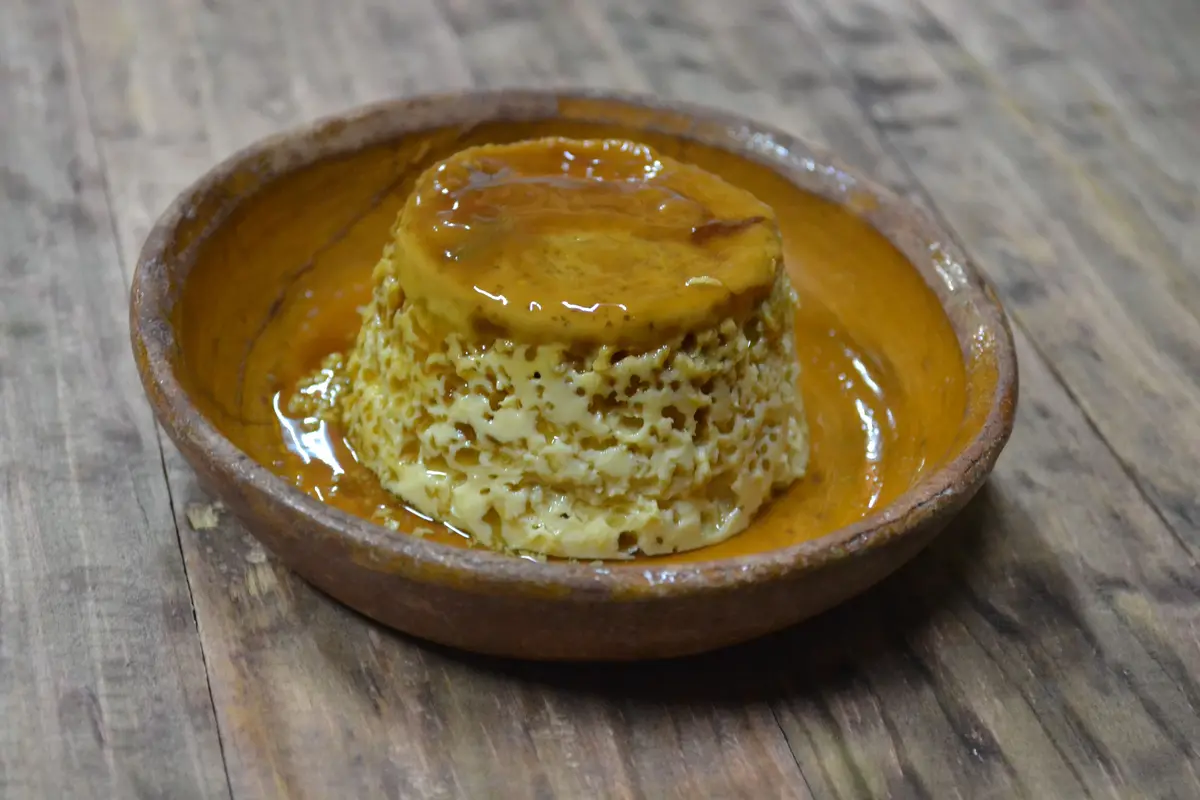 Flan napolitano